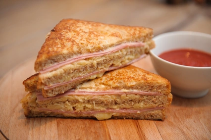 Sandwich de desayuno en Tizones